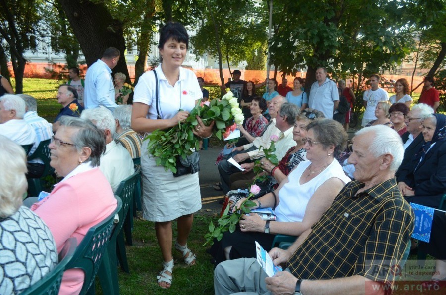 Diplome de aur pentru arădenii care împlinesc 50 de ani de căsătorie neîntreruptă. Câte cupluri vor fi premiate anul acesta