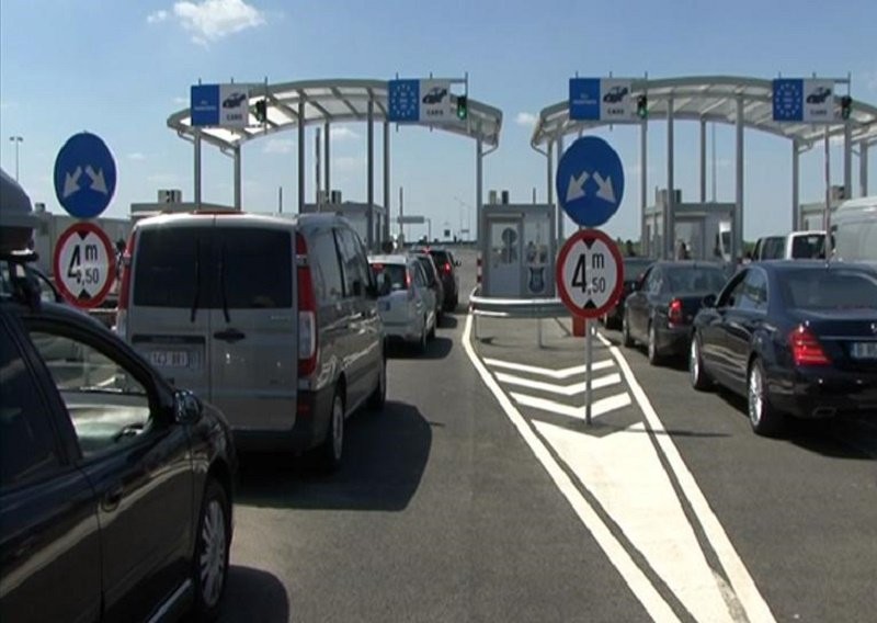 Lucrări de refacere a cântarului din PTF Nădlac II