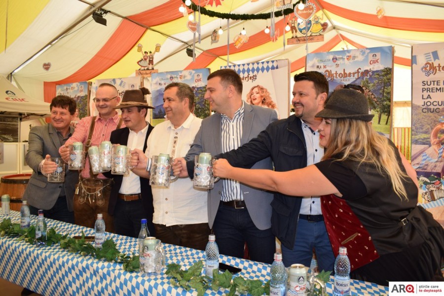 Începe prima ediție a Oktoberfest-ului arădean; mâine se dă cep butoiului de bere