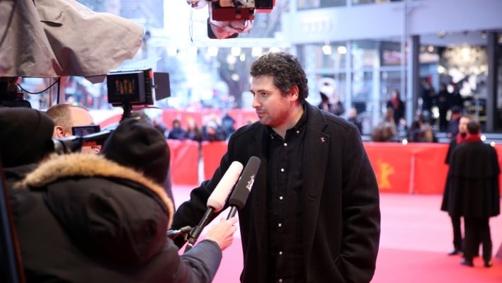 Regizorul Radu Jude, primul român cu trei producţii la Festivalul Internaţional de Film de la Berlin