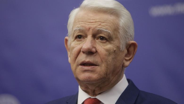 Președintele Senatului, Teodor Meleșcanu, cercetat de Institutul de Investigare a Crimelor Comunismului