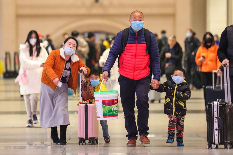 Unul dintre muzicienii care au cântat la Wuhan, alături de colegi din Arad, Timișoara și din alte orașe, a ajuns la spital, cu febră; ce spune dr. Adrian Streinu Cercel