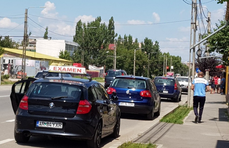 Examenele pentru permis se suspendă începând de astăzi