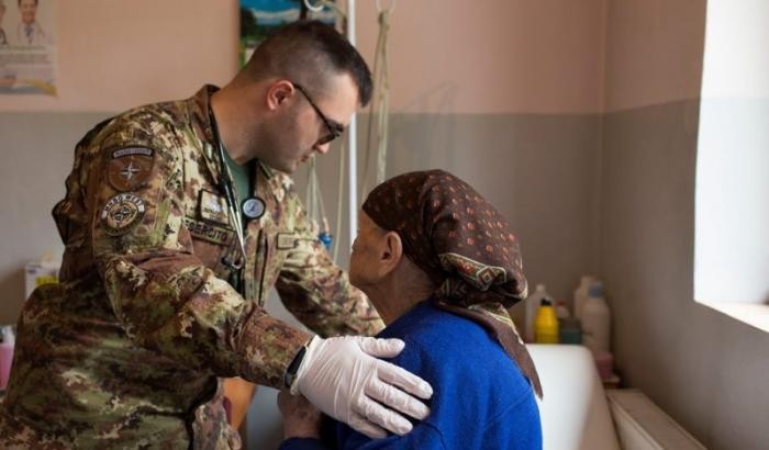 Armata face angajări în sistemul medico-militar