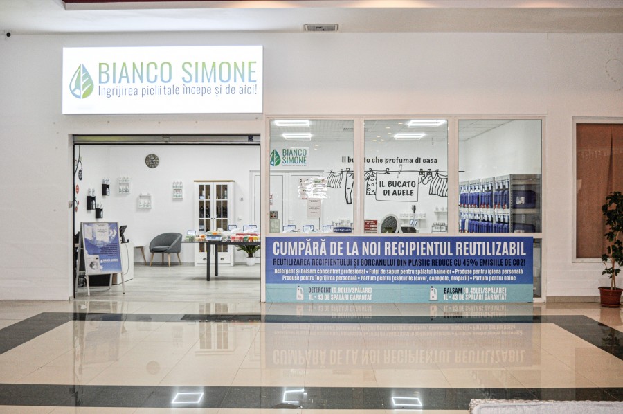 Bianco Simone din incinta Remarkt Arad organizează o tombolă: Câștigă chiar tu o mașină de spălat automată!