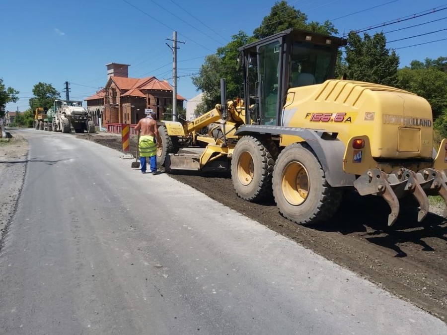 Toate drumurile de la Arad la Moneasa sunt modernizate de Consiliul Județean