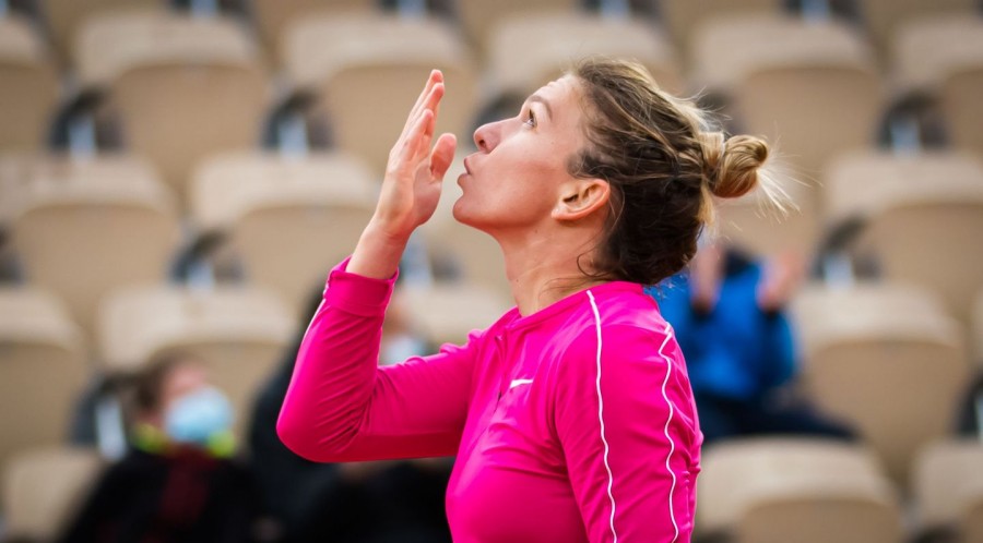 Simona Halep s-a calificat în optimile de finală de la Roland Garros
