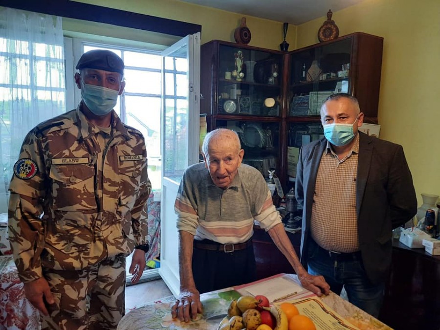 Veteranul de război Eugen Vătășescu, la 100 de ani - o viață trăită cu demnitate și satisfacția lucrului făcut din suflet