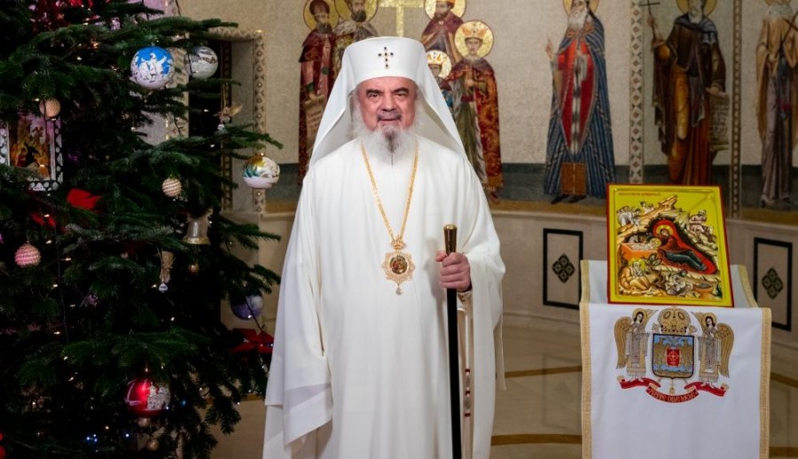 Pastorala Patriarhului României la Nașterea Domnului – 2020: Iubirea smerită a lui Hristos dăruiește viaţă veșnică