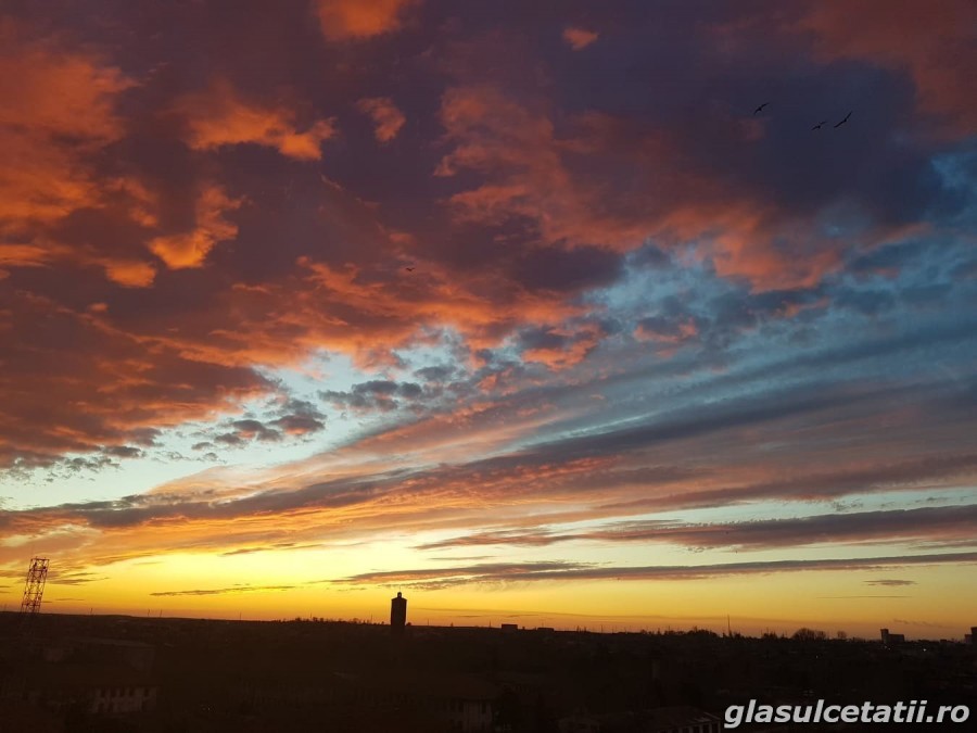 Schimbare radicală a vremii. După ger, zile cu temperaturi de primăvară