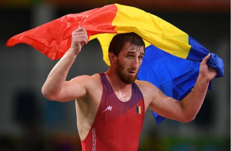 Luptătorul român Albert Saritov s-a calificat la Jocurile Olimpice de la Tokyo