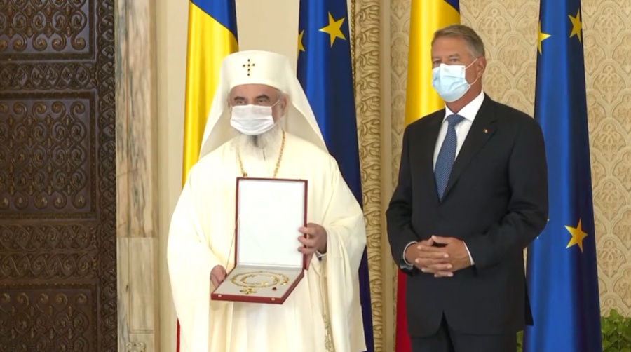 Patriarhul Bisericii Ortodoxe Române a primit Ordinul Național „Steaua României” în grad de Colan – cea mai înaltă decorație a statului român