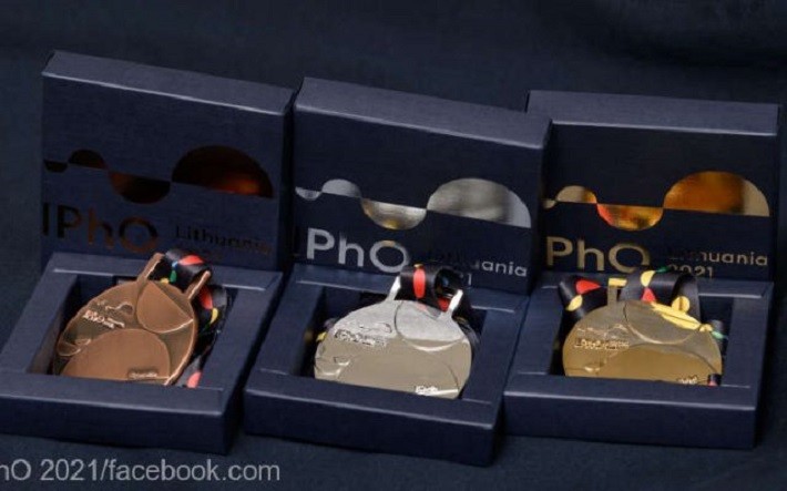 Trei medalii de aur și două de argint pentru România, la Olimpiada Internaţională de Fizică