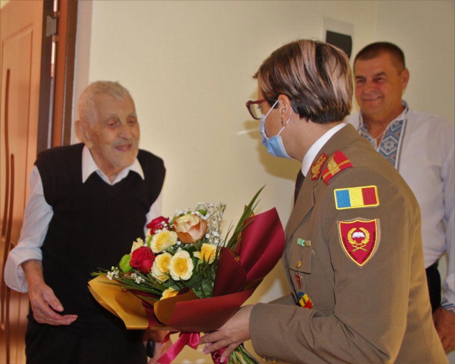 100 de ani de viață, 100 de ani de istorie! Veteranul de război Simion Sorcean, sărbătorit la Centenar