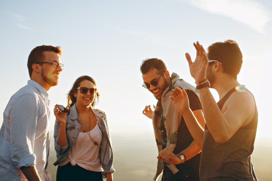 5 idei de cadouri personalizate pentru cel mai bun prieten