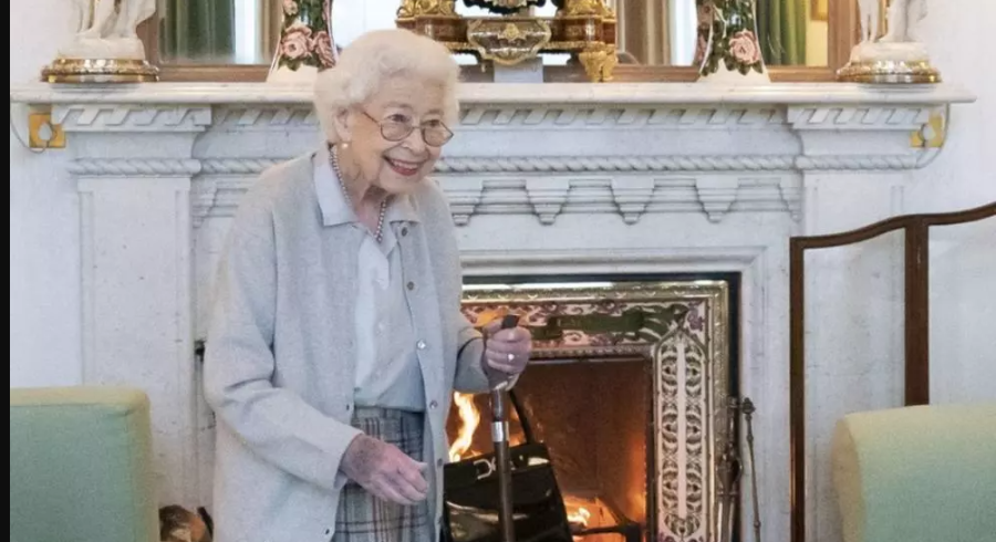 Ultimele imagini cu Regina Elisabeta a II-a în viață: cu cine s-a întâlnit zilele trecute, la Balmoral