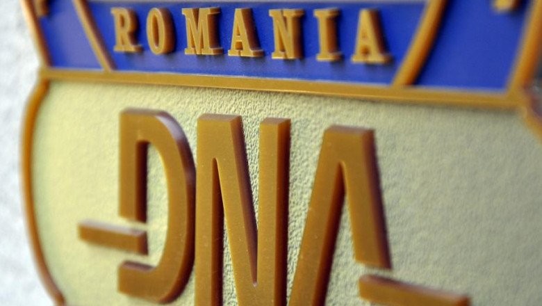 21 de polițiști de frontieră de la Nădlac și un inspector antifraudă, trimiși în judecată de DNA