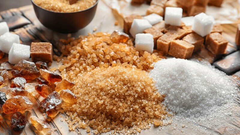 Înlocuitori dulci: Cât de sănătoși sunt indulcitorii naturali comparativ cu zahărul