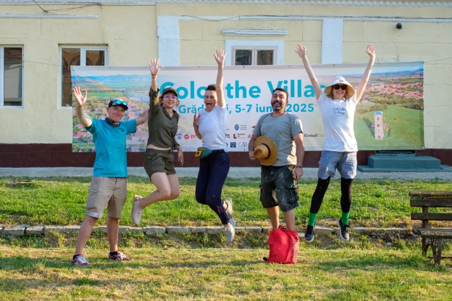 3 zile, 400 de voluntari, 30 de obiective: a fost  Color the Village la Grădinari