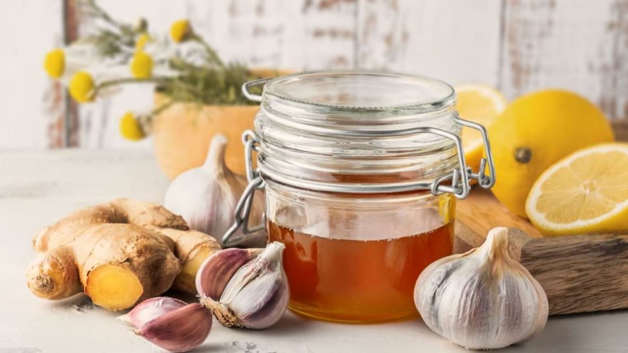 Cum Să Înfrunți Răceala și Gripa cu Leacuri Bătrânești