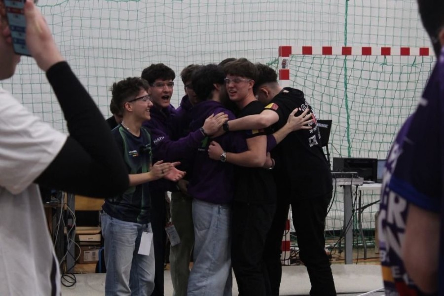 Echipa care inspiră: Delta Force, câștigătoare a Regionalei de Vest și calificată la Campionatul Național FIRST Tech Challenge (FOTO)