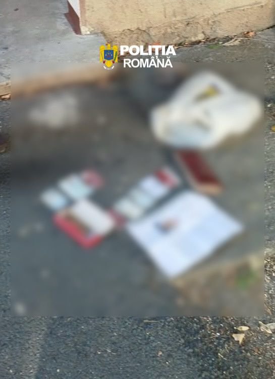 A fost prins hoțul care a atacat angajații CFR: a furat poșete, a golit carduri, dar a ajuns acolo unde îi e locul