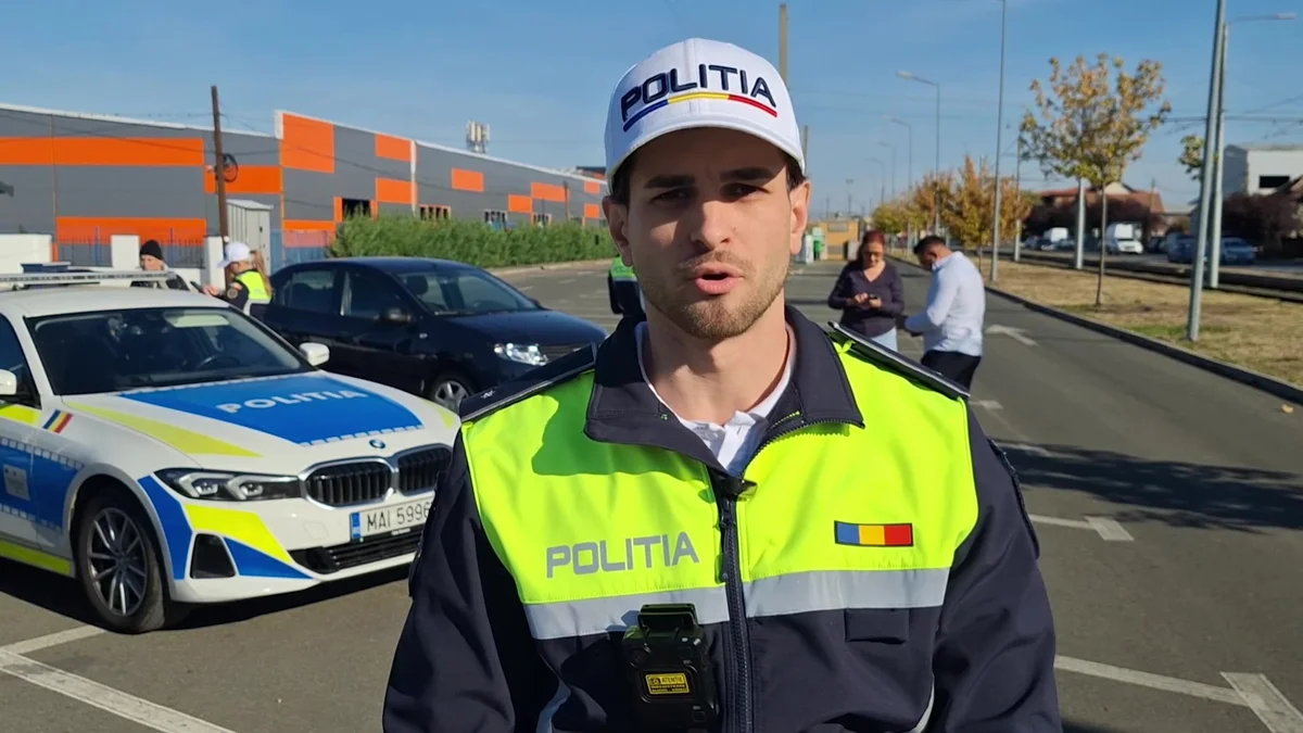 Poliția Municipiului Arad a oprit doi tineri pe aceeași trotinetă