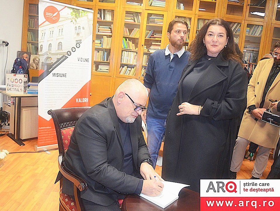 Lansare de carte cu nerv - Nefrecventabil de Basil Mureșan (FOTO)